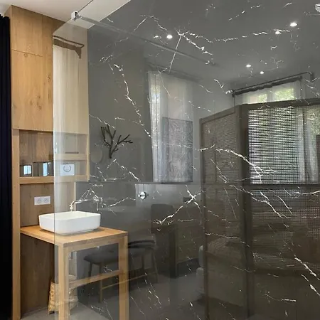 Apartment Petit Paradis A Avec Vue Wifi Et Clim *