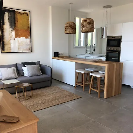 Petit Paradis A Avec Vue Wifi Et Clim Apartment